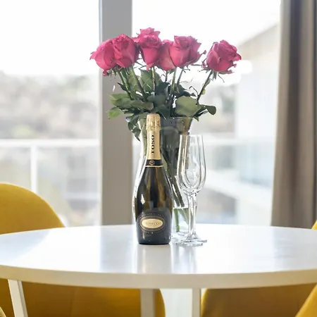 Your Holidays Promenada Gwiazd 14 B99